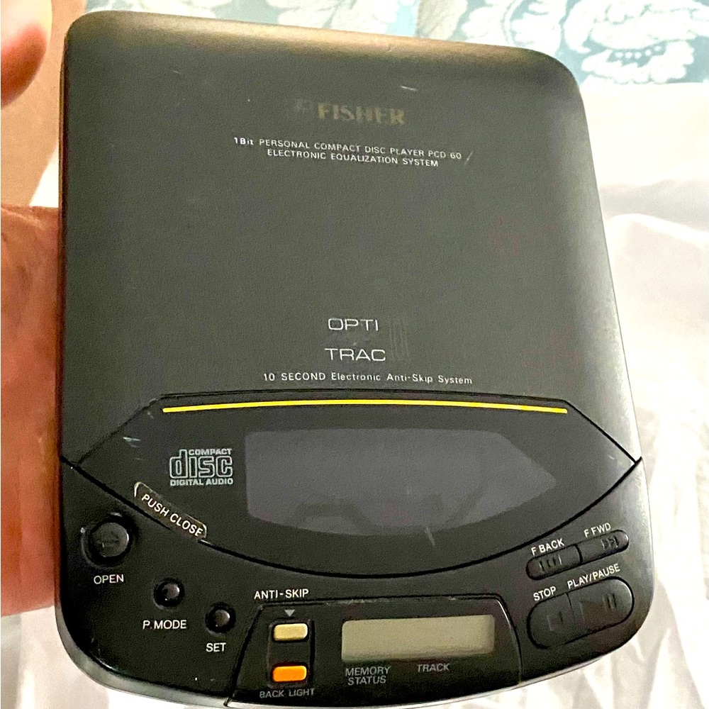 Vintage Fisher 1 Bit Personal Compact Disc CD Player PCD-60 Tested